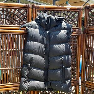 Nike Black Puffer Vest